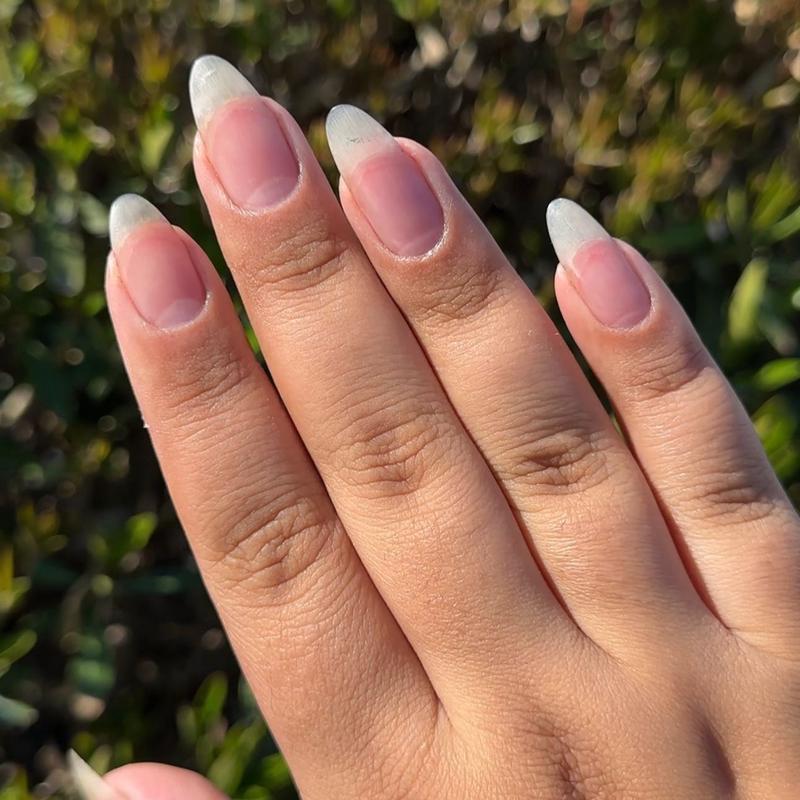 Nail Growth Oil: Turn Weak Nails Strong—One Drop at a Time ✨